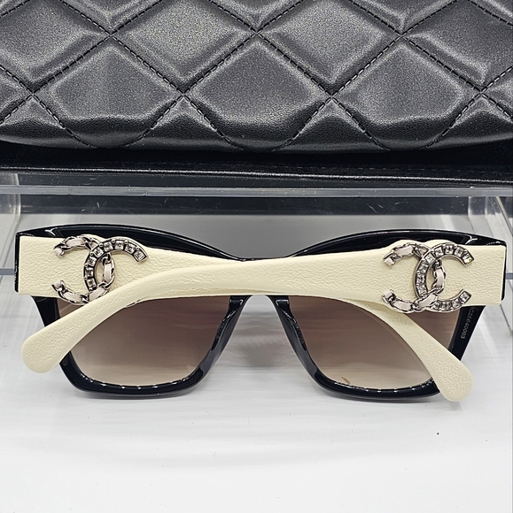 CHANEL CREAM AND BLACK SUNGLASSES CRYSTAL 5456QA C501S5 - Picture 3 of 12